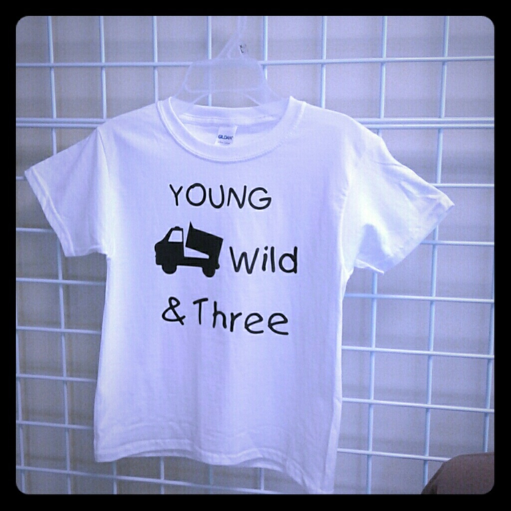 Unisex Youth Custom TSHIRT NWOT